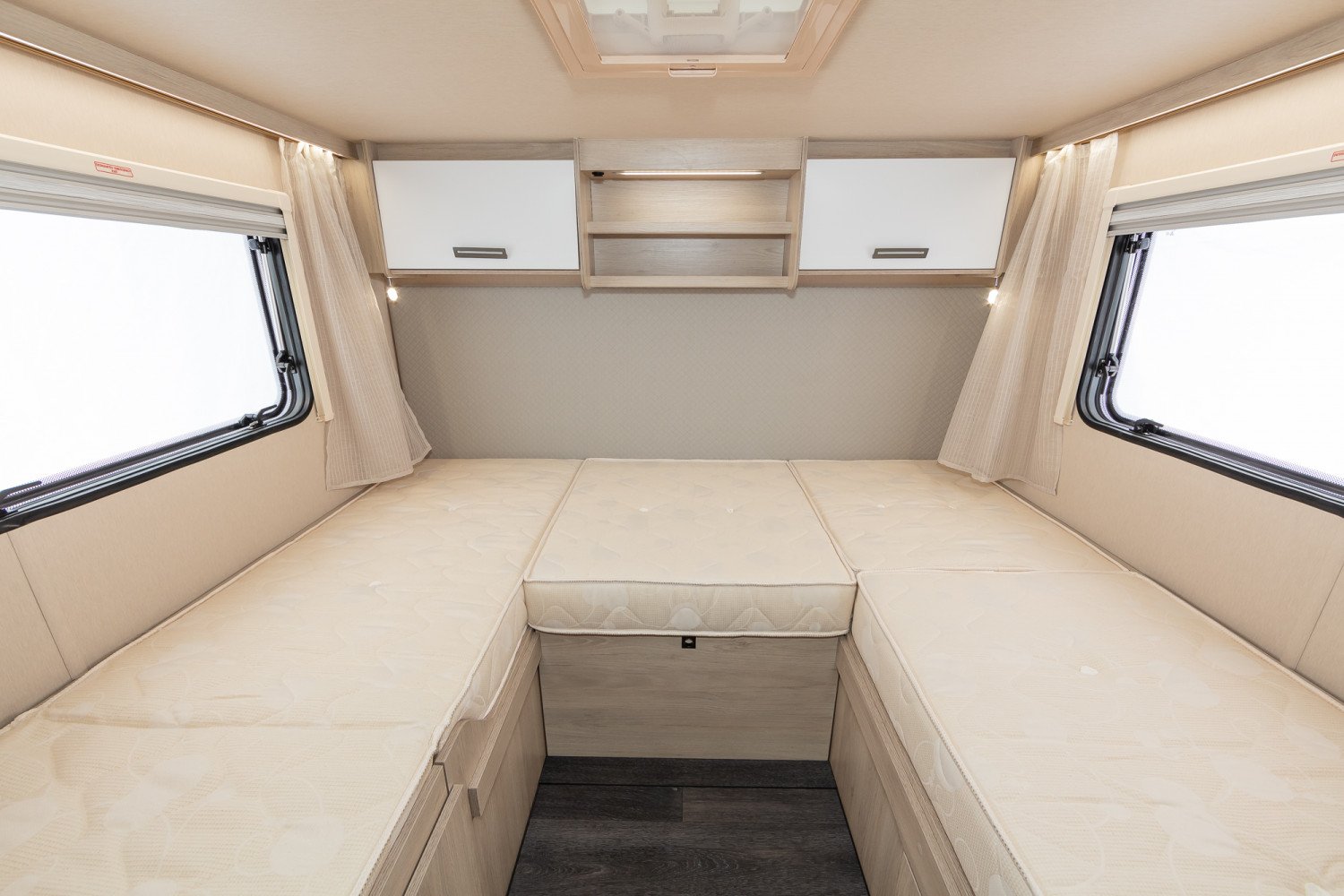 Auto Trail F70 Rear Twin beds